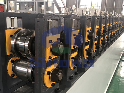 Cold Roll Forming Machine