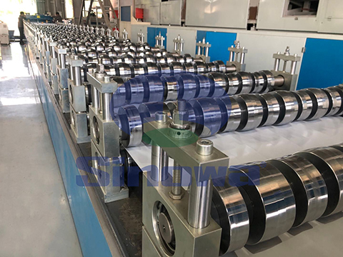 Cold Roll Forming Machine